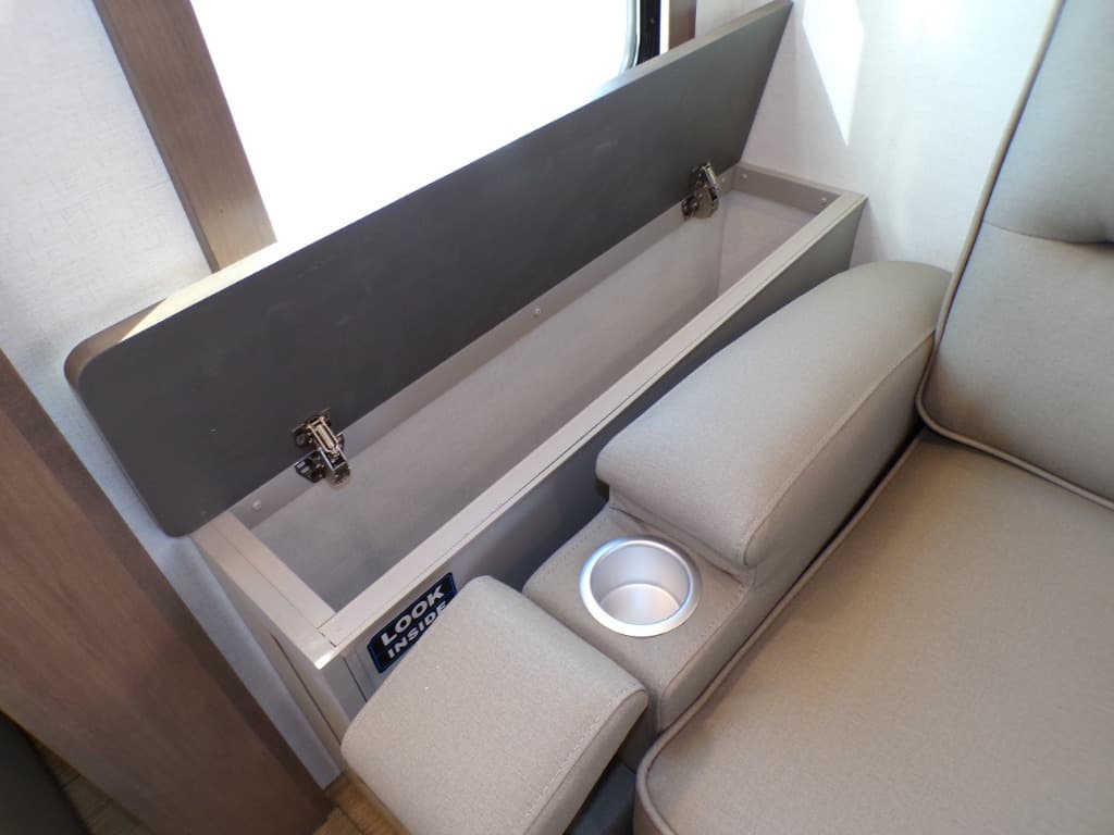 2026 Alliance RV 2026 Alliance RV Paradigm - thumbnail 29