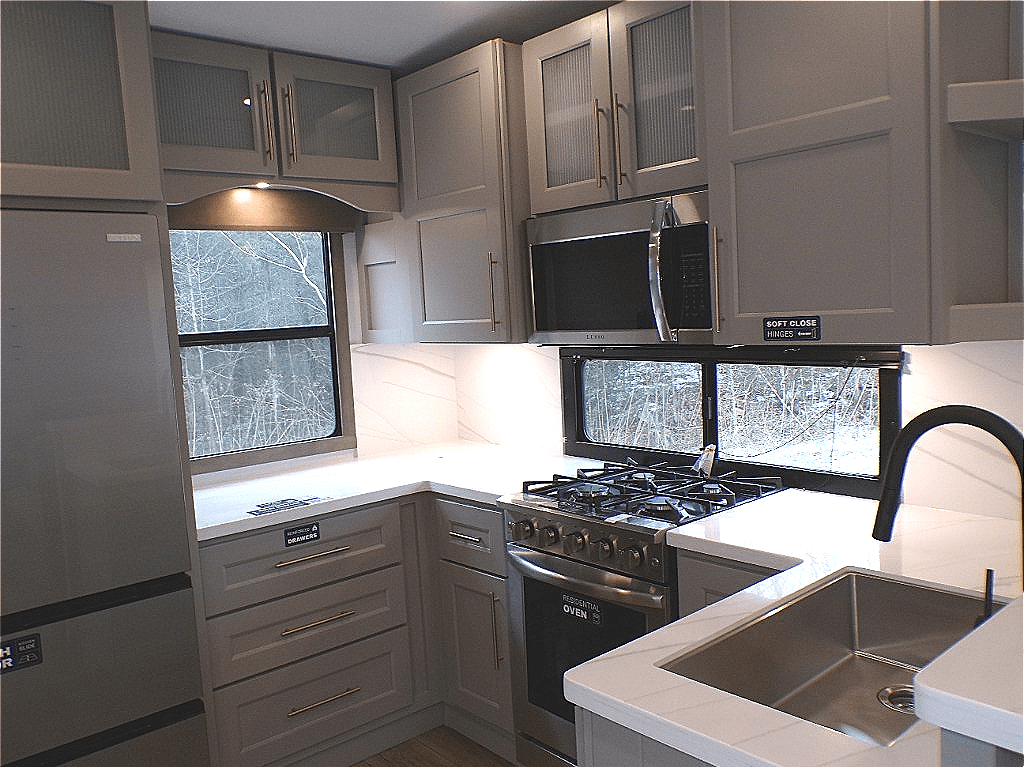 2026 Alliance RV 2026 Alliance RV Paradigm - thumbnail 30