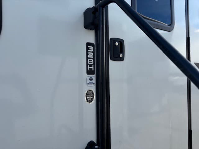 2026 Grand Design 2026 Grand Design Reflection 100 Series - thumbnail 9