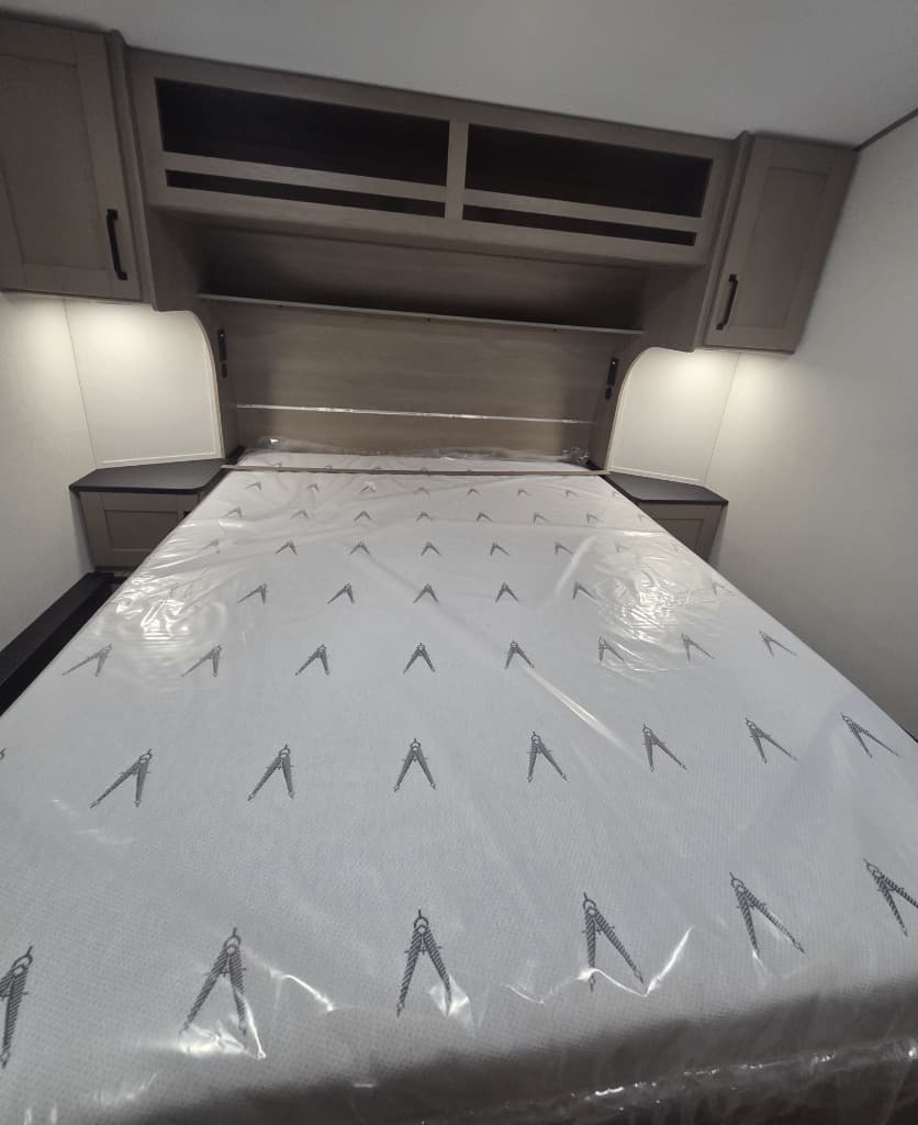 2026 Grand Design 2026 Grand Design Reflection 100 Series - thumbnail 23