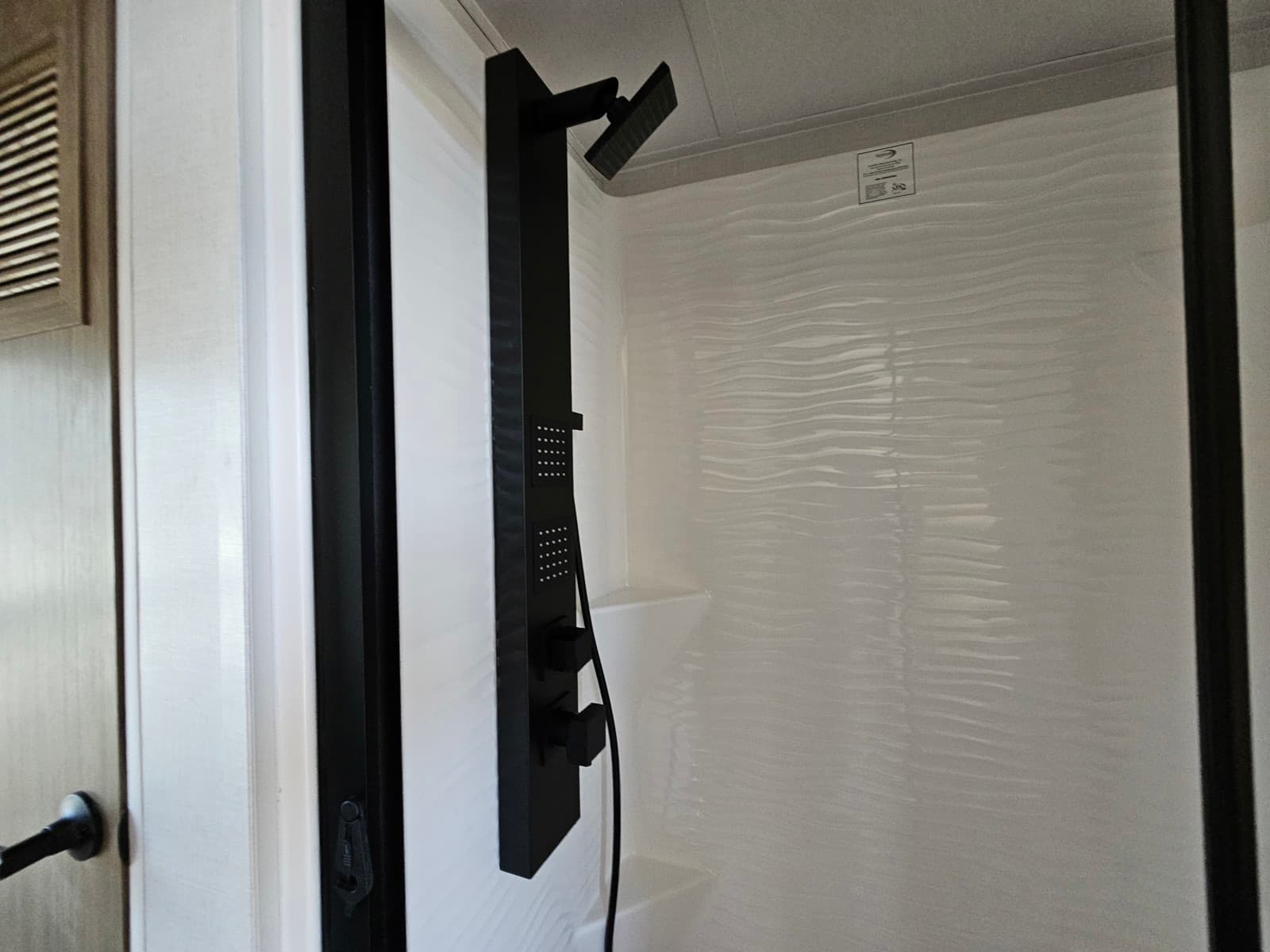 2025 Forest River 2025 Forest River Salem Grand Villa Destination Trailer - thumbnail 34