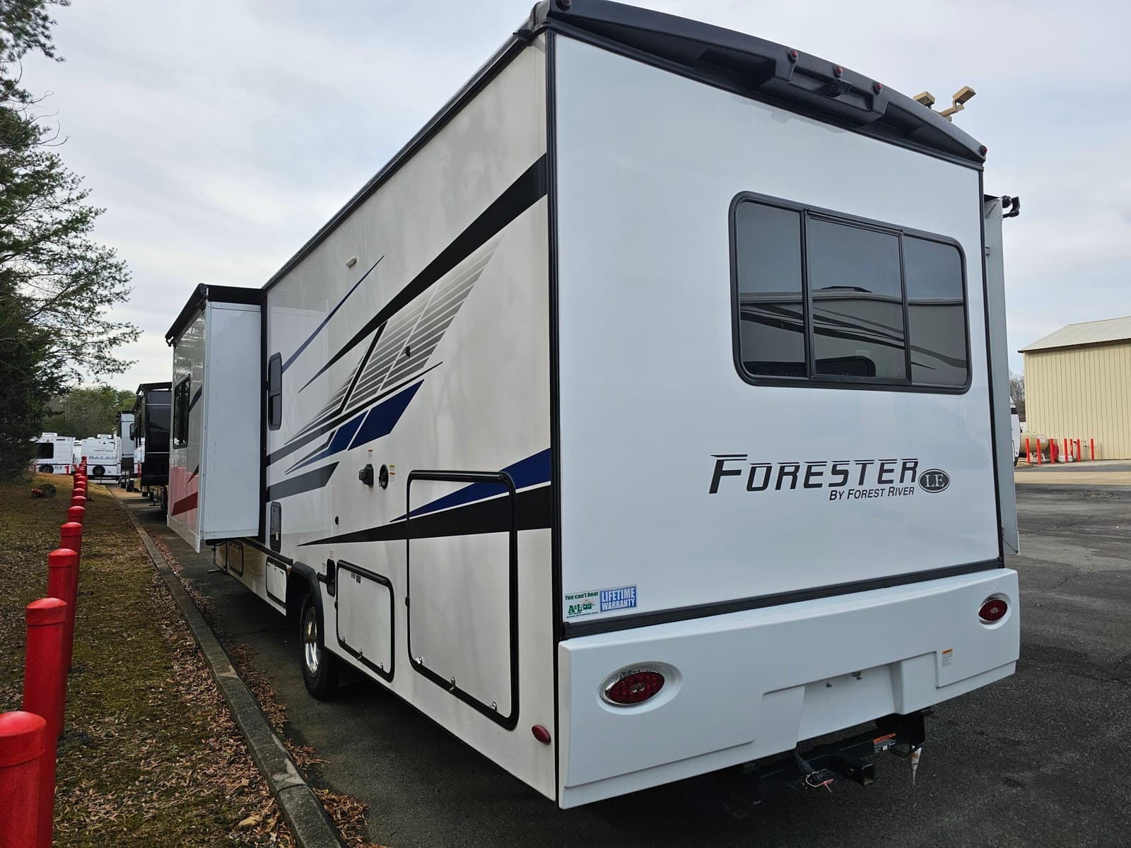 2024 Forest River 2024 Forest River Forester - thumbnail 5