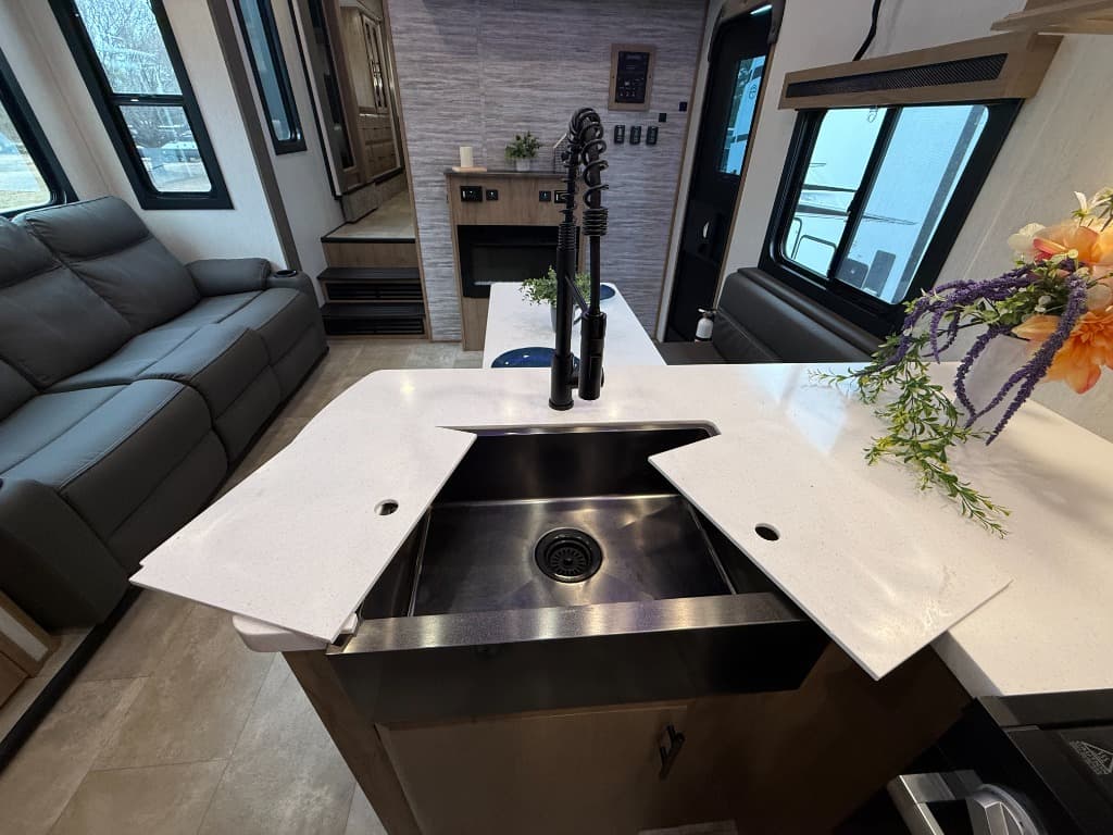 2024 Forest River 2024 Forest River Vengeance - thumbnail 12