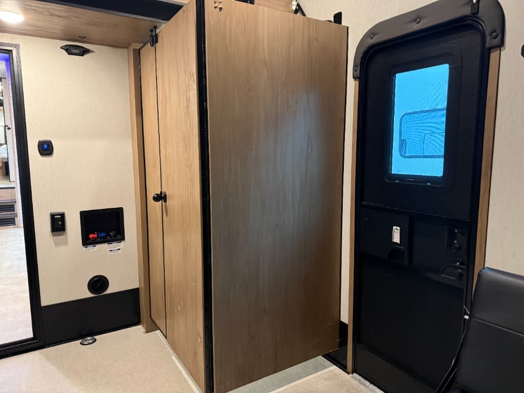 2024 Forest River 2024 Forest River Vengeance - thumbnail 35