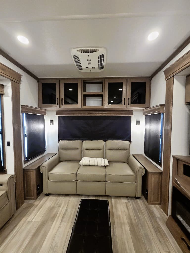 2024 Alliance RV 2024 Alliance RV Paradigm - thumbnail 10