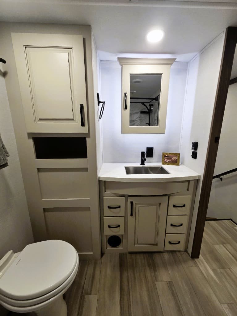 2024 Alliance RV 2024 Alliance RV Paradigm - thumbnail 18