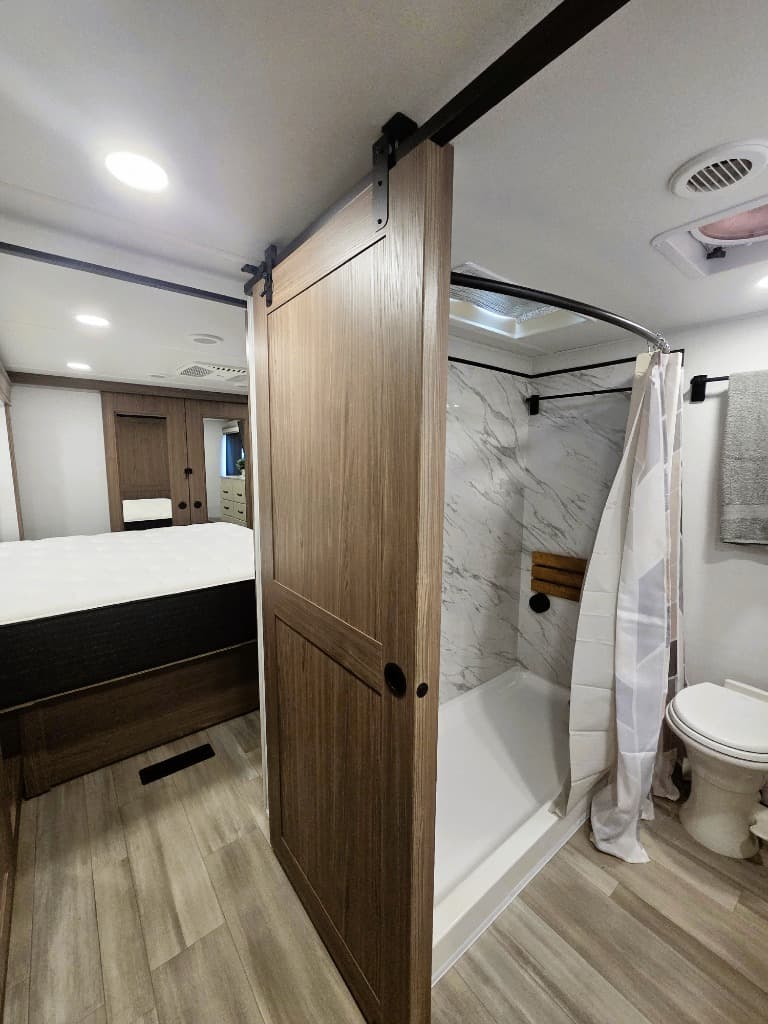 2024 Alliance RV 2024 Alliance RV Paradigm - thumbnail 20