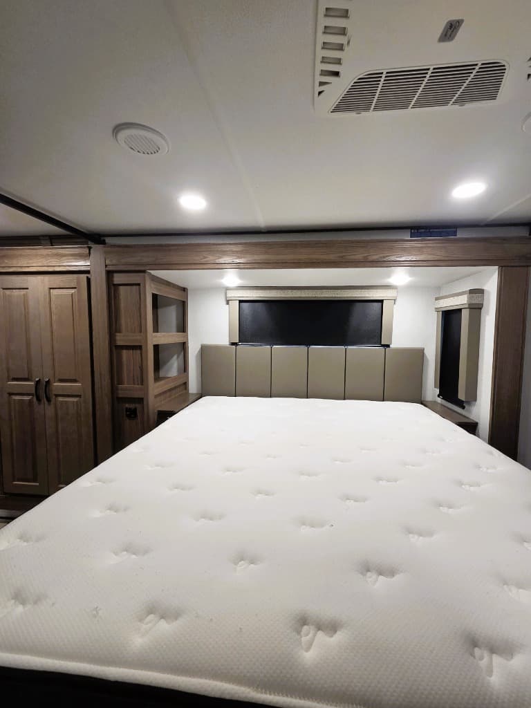 2024 Alliance RV 2024 Alliance RV Paradigm - thumbnail 22