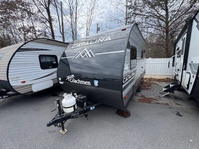 2024 Coachmen Catalina Summit Series 7 164RBX